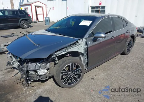 2025 Toyota Camry Xle from USA, damaged, VIN 4T1DBADK0SU503404